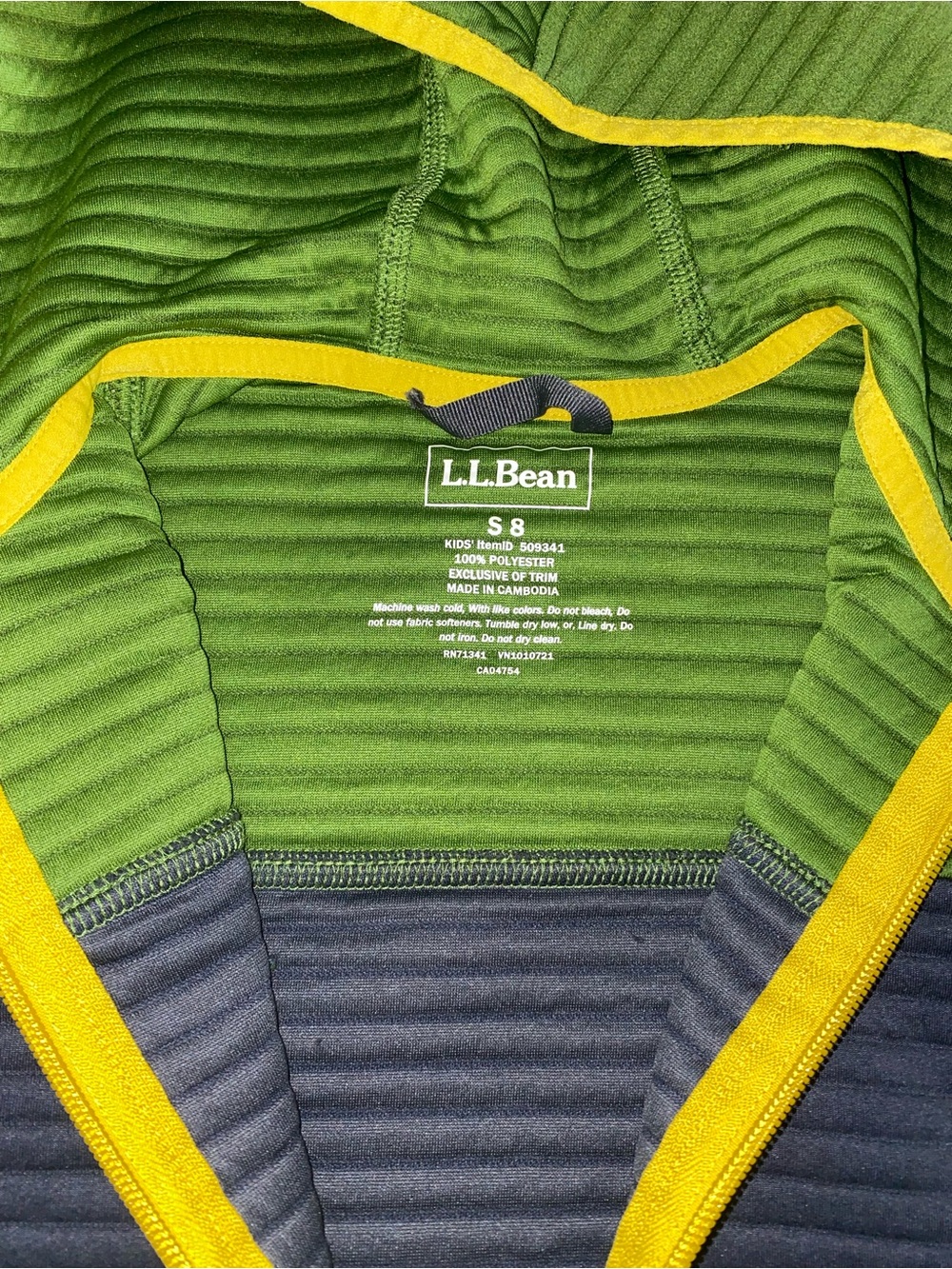 LL Bean Boys Lightweight Colorblock Hoodie Size 8 Outdoor Camp Style - Picture 5 of 6